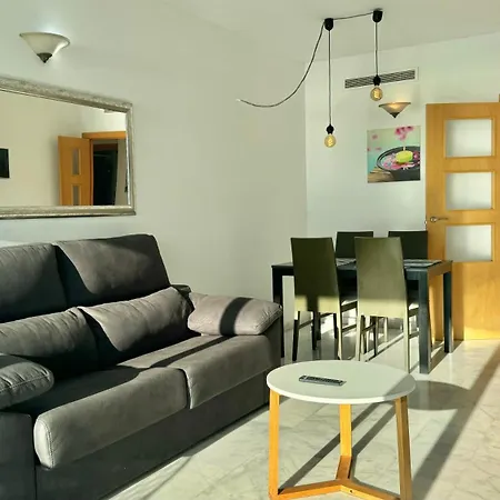 Highrise With Stunning Views From Private Balcony 85 Lägenhet Benidorm