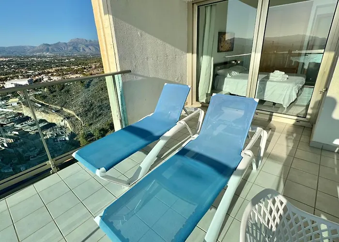 Highrise With Stunning Views From Private Balcony 85 Διαμέρισμα *