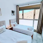 Skyline 18